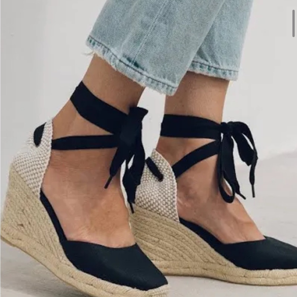 Soludos Black Espadrille Shoes with Ankle Straps